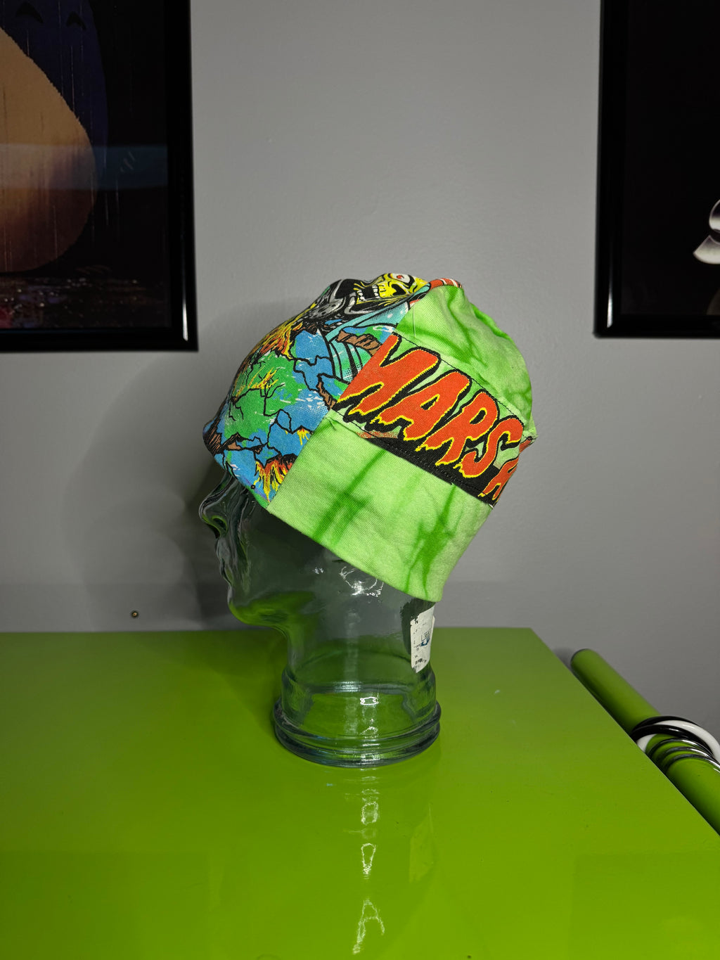 Mars attack beanie