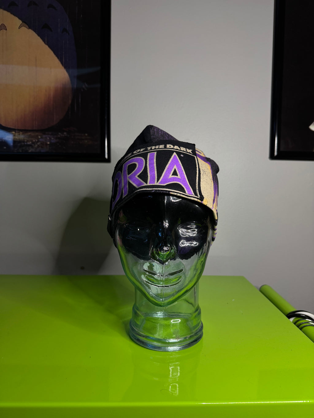 Elvira beanie